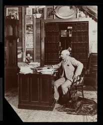 Dr. Worman, propietario de 